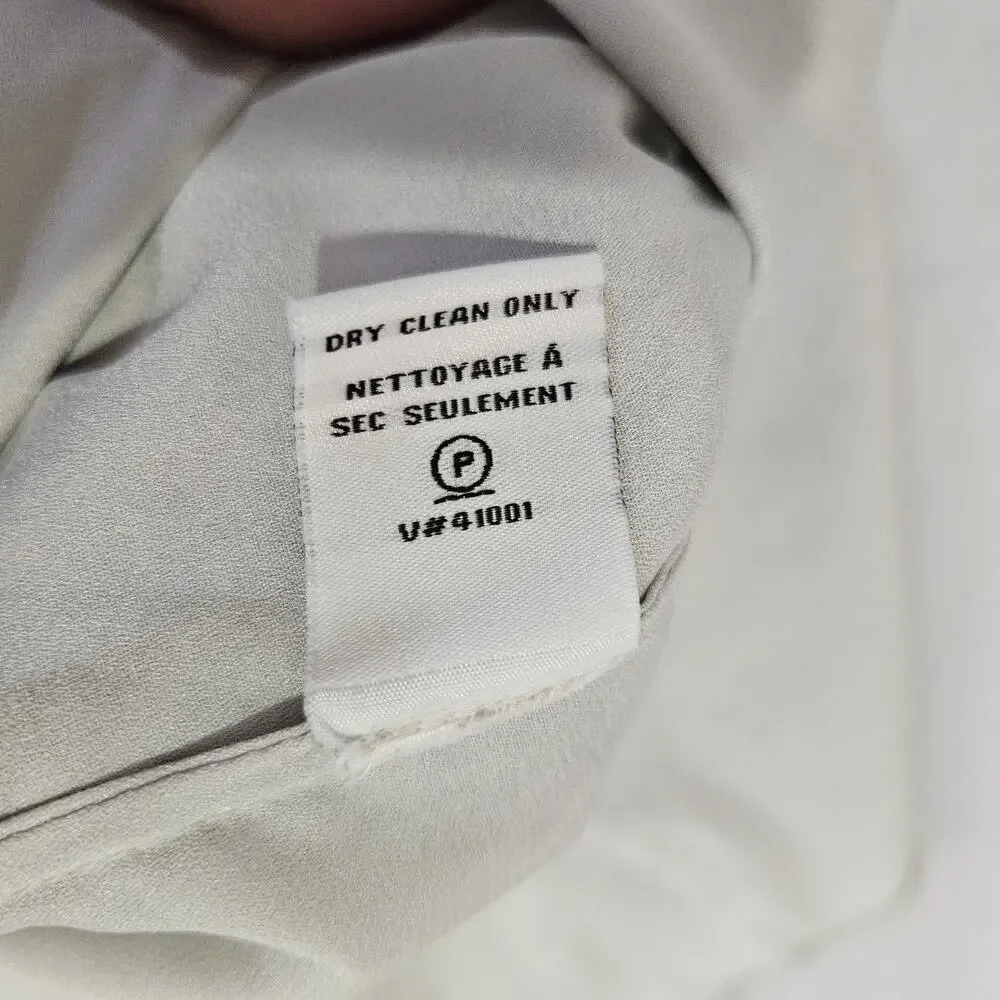 Diane Von Furstenberg Syrah Silk Blouse Size 4DVF Floral Rose Print Lined V-Neck - Picture 10 of 12